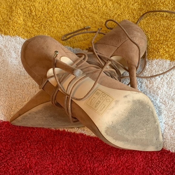 Aldo wrap heels - Picture 3 of 4